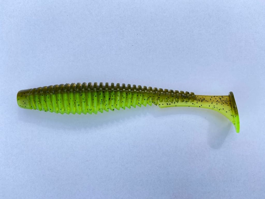 U-Shad 4" (8pcs.), #204 - Green Pumpkin/Chartreuse